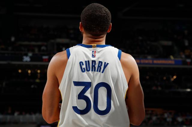 华体会体育APP下载-只差1球加冕三分王！库里把登基时刻留到篮球麦加